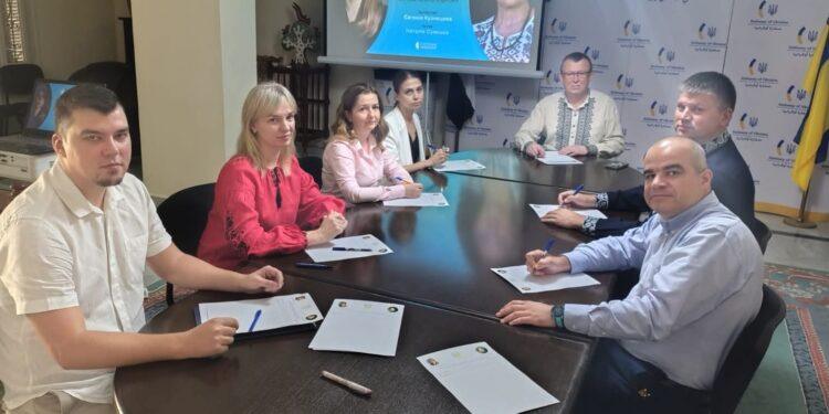 سفارة أوكرانيا بمصر تحيي يوم محو الأمية واللغة الأوكرانية