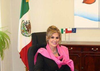 سفارة المكسيك بمصر تنظم احتفالية “يوم الموتى ” وهى عادة قديمة للشعوب الأصلية فى البلاد