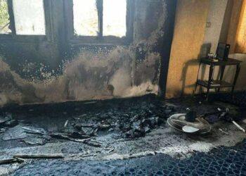 الهجمات مستمرة.. مستوطنون يحرقون مسجدا في الضفة الغربية