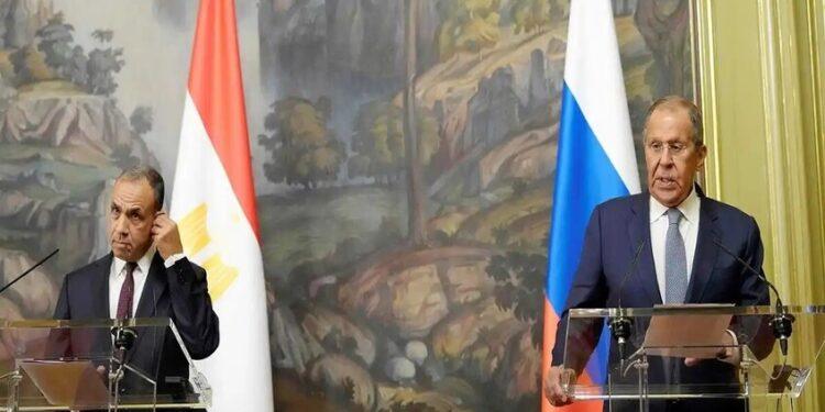 اتصال هاتفي بين لافروف وعبد العاطي حول تعزيز الشراكة الروسية المصرية