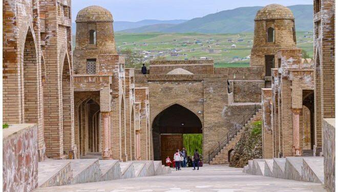 مجلة السفر العالمية المرموقة “لونلي بلانيت” تدرج طاجيكستان ضمن قائمة “أفضل 25 تجربة سفر لعام 2026” .