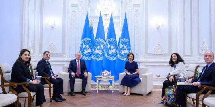 سراج الدين مهر الدين وأودري أزولاي يناقشان قضايا توسيع التعاون بين طاجيكستان واليونسكو