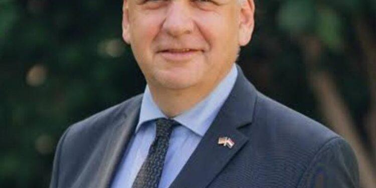 السفير الألماني بمصر يورجن شولتس يزور محافظة شمال سيناء