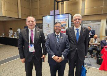 رئيس جامعة المنوفية يلتقي مسؤولي QS لبحث استراتيجيات التصنيف ورفع مكانة الجامعة عالميًا على هامش فعاليات قمة التعليم العالي QS Higher Education Summit Asia Pacific 2025 بجامعة كوريا في سيول