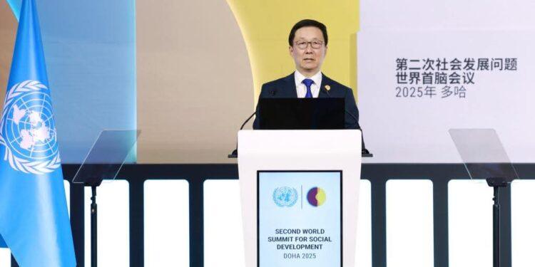 نائب الرئيس الصيني يقدم مقترحا من أربع نقاط لتعزيز التنمية الاجتماعية العالمية في قمة الأمم المتحدة