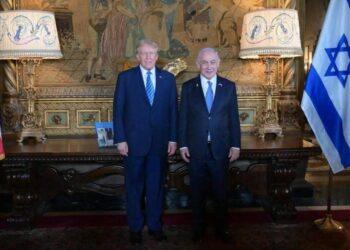 ترامب يطالب بالعفو عن نتنياهو: صفقة سياسية أم تدخل في القضاء الإسرائيلي؟