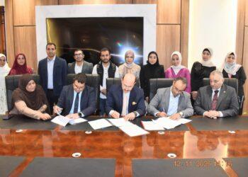 رئيس جامعة مدينة السادات يشهد توقيع عقد تمويل بحثي في مجال الكيمياء الحيوية لدراسة آليات علاج سرطان الكبد