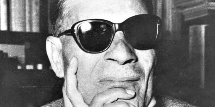 جامعة القاهرة تحيي ذكرى ميلاد عميد الأدب العربي الدكتور طه حسين