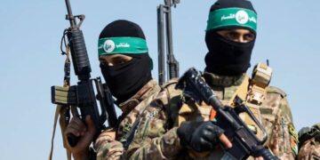 حماس كابوس الأنظمة؛ دعم إماراتي سري لإسرائيل في مجزرة غزة!