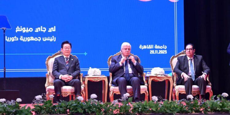 في يوم استثنائي بجامعة القاهرة:رئيس كوريا الجنوبية يعلن من تحت قبتها رؤى ومبادرات لتعزيز الشراكة مع الشرق الأوسط