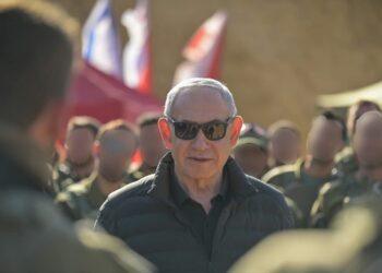 “صفقة نجاة سياسية” تل أبيب تبحث مخرجًا قانونيًا يُبقي نتنياهو في المشهد رغم قضايا الفساد”