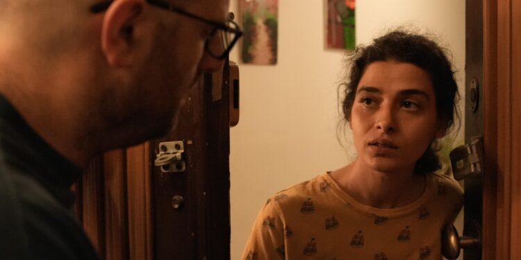 “بطاطا شيبس عَ فستق”