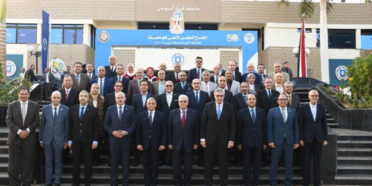 جامعة المنصورة الجديدة تحصد المركز الثالث في مسابقة أفضل جامعة صديقة للبيئة لعام 2024/2025 وتُكرَّم بحضور وزير التعليم العالي على هامش اجتماع المجلس الأعلى للجامعات بجامعة قناة السويس