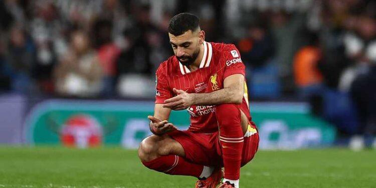 لعنة النهايات.. هل يخرج صلاح من باب مارادونا الخلفي؟