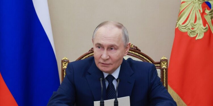 بوتين: إنتاج الأسلحة ذات الأولوية زاد أضعافا مضاعفة منذ 2022 وإنتاج الذخائر قفز 22 ضعفا