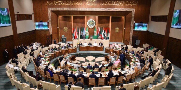 البرلمان العربي يدين التفجير الإرهابي الذي استهدف مسجد في مدينة حمص السورية ويؤكد رفضه لكل أشكال الإرهاب