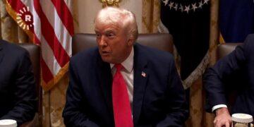 محلل إسرائيلي: خطة ترامب تتقدم ونتنياهو يربط فتح معبر رفح بالتقدم الأميركي… وغضب مصري يتصاعد