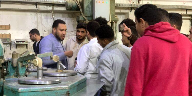 طلاب جامعة الدلتا التكنولوجية يواصلون الزيارات العلمية الميدانية للكيانات والهيئات المختلفة