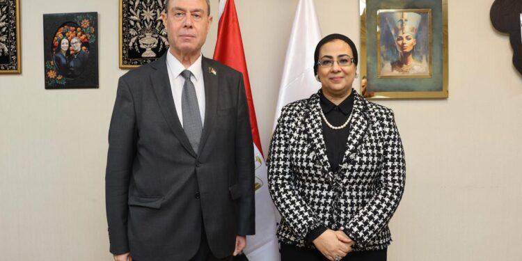 استقبلت رئيسة القومي للمرأة سفير دولة فلسطين في مصر