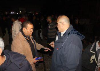 محافظ القليوبية ومدير الامن يتابعان حادث تساقط حاويات من قطار بضائع بطوخ دون خسائر بشرية او إصابات ( صور )