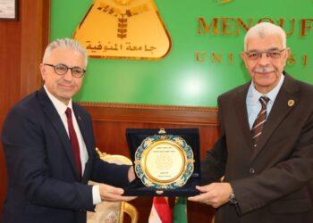 رئيس جامعة المنوفية يستقبل المستشار التعليمي بسفارة الجمهورية التركية بالقاهرة ويبحث سبل التعاون المشترك