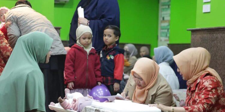 بالصور …سفارة إندونيسيا في القاهرة تنظم يوما لتقديم الخدمات الصحية و مركزًا متكاملًا لخدمات صحة الطفل