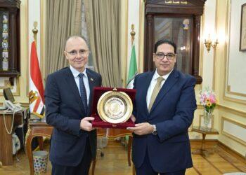 رئيس جامعة القاهرة يستقبل سفير بلغاريا بالقاهرة لبحث تعزيز التعاون الأكاديمي والبحثي في إطار الشراكة الاستراتيجية بين البلدين