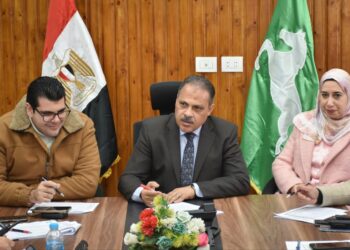 محافظ الشرقية يترأس غرفة العمليات الرئيسية لمتابعة لجان إنتخابات اليوم الثاني بجولة الإعادة بالمرحلة الثانية لإنتخابات مجلس النواب ٢٠٢٥