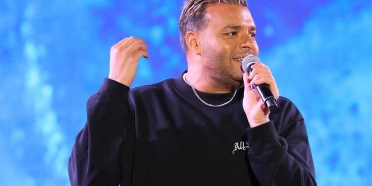 رامي صبري يشعل حفل «سيليا» بالعاصمة الإدارية