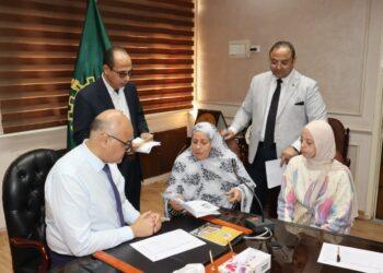 محافظ القليوبية يعقد اللقاء الجماهيري بديوان عام المحافظة لحل مشكلات مواطني بنها وكفر شكر وطوخ وقها