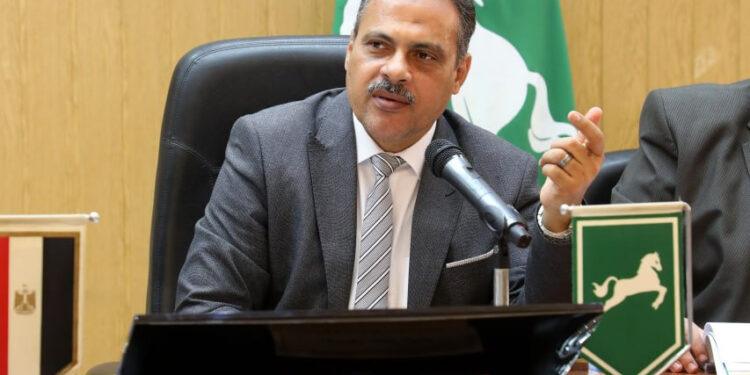 محافظ الشرقية يثمن جهود وزارة الصحة بدعم المستشفيات بـ (٢٠ ) جهاز تنفس صناعي للكبار والأطفال وعدد من الأجهزة الطبية بتكلفة ٢٥ مليون جنيهاً