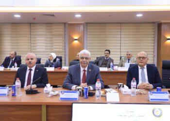 رئيس جامعة المنوفية يشارك في اجتماع المجلس الأعلى للجامعات بجامعة بورسعيد