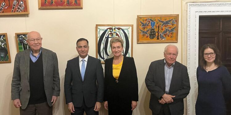 السفير المصري في روسيا يبحث التعاون الأكاديمي والبحثي مع المعهد الروسي للدراسات الأفريقية