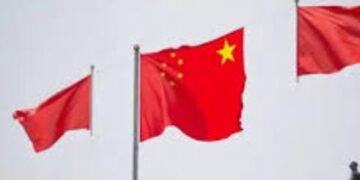 وزير المالية الصيني يتعهد بتوسيع الإنفاق المالي في عام 2026