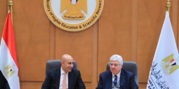 وزيرا التعليم العالي والتربية والتعليم يعقدان اجتماعًا لمناقشة تطوير مشروع الشهادات المهنية الدولية في التدريس للمعلمين