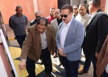 محافظ المنوفية يطلق شارة بدء التشغيل التجريبى لمشروع صرف صحى كفرقرشوم