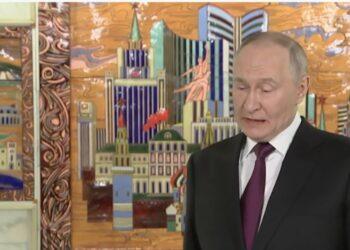 أوروبا على حافة الحرب.. روسيا تُهدد والولايات المتحدة تغيب