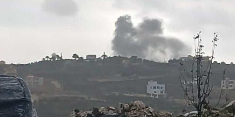 الجيش الإسرائيلي يشن غارات على مناطق عدة من لبنان