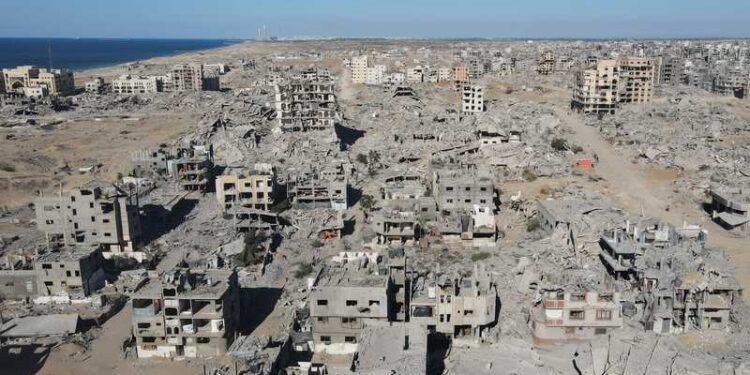 قصف مدفعي إسرائيلي مكثّف يستهدف المناطق الشرقية لمدينة خان يونس