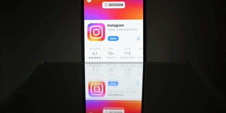 اختراق واسع لمنصة “إنستغرام”.. ونشر بيانات على “الدارك ويب”