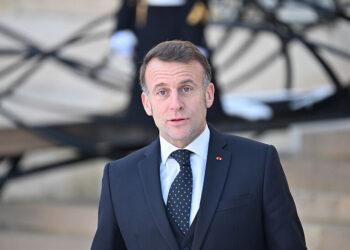 “عملية الصمود القطبي”.. فرنسا تنضم إلى حلفاء أوروبيين وتعلن إرسال قوات إلى غرينلاند