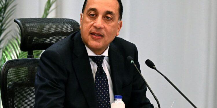 بقرار من رئيس مجلس الوزراء: الخميس 29 يناير الجاري إجازة رسمية بمناسبة عيد ثورة 25 يناير وعيد الشرطة