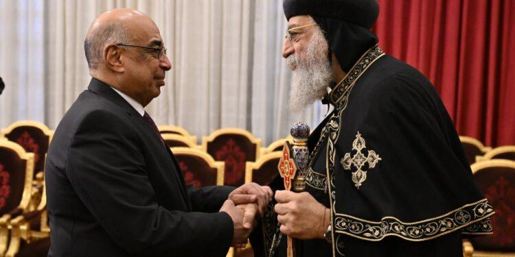 وزير العدل يزور الكاتدرائية المرقسية للتهنئة بعيد الميلاد المجيد