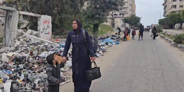 اسرائيل تسمح بعودة الفلسطينيين من غزة وسط دور أوروبي مركزي في معبر رفح