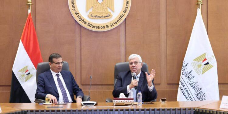 وزيرا التعليم العالي والزراعة يبحثان تفاصيل مشروع إنشاء جامعة الغذاء في مصر