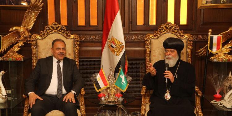 محافظ الشرقية يزور المطرانية والكنيسة الكاثوليكية بالزقازيق لتقديم التهنئة للأخوة المسيحيين بعيد الميلاد المجيد