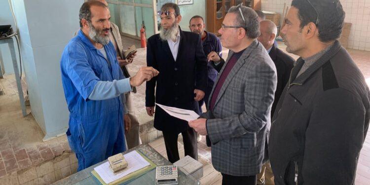 رئيس القابضة للمياه يتفقد محطة مياه الكريمات ويؤكد على استقبال الشركة لفصل الصيف بدون شكاوي بالبحر الأحمر