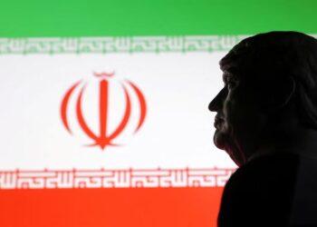 ترامب: إيران طلبت التفاوض وخيارات عسكرية مطروحة إذا استمر قمع المحتجين