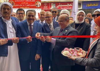 وزارة العدل تفتتح فرع توثيق الغرفة التجارية بمطروح