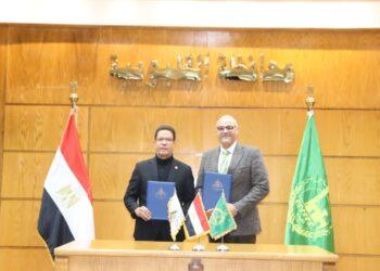 محافظ القليوبية ورئيس جامعة بنها يوقعان بروتوكول تعاون لتحقيق التنمية المستدامة وخدمة المجتمع
